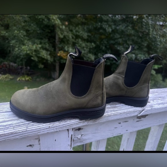 Blundstone Shoes - Blundstone Hiking and Outdoor Boots - Green Sz 7